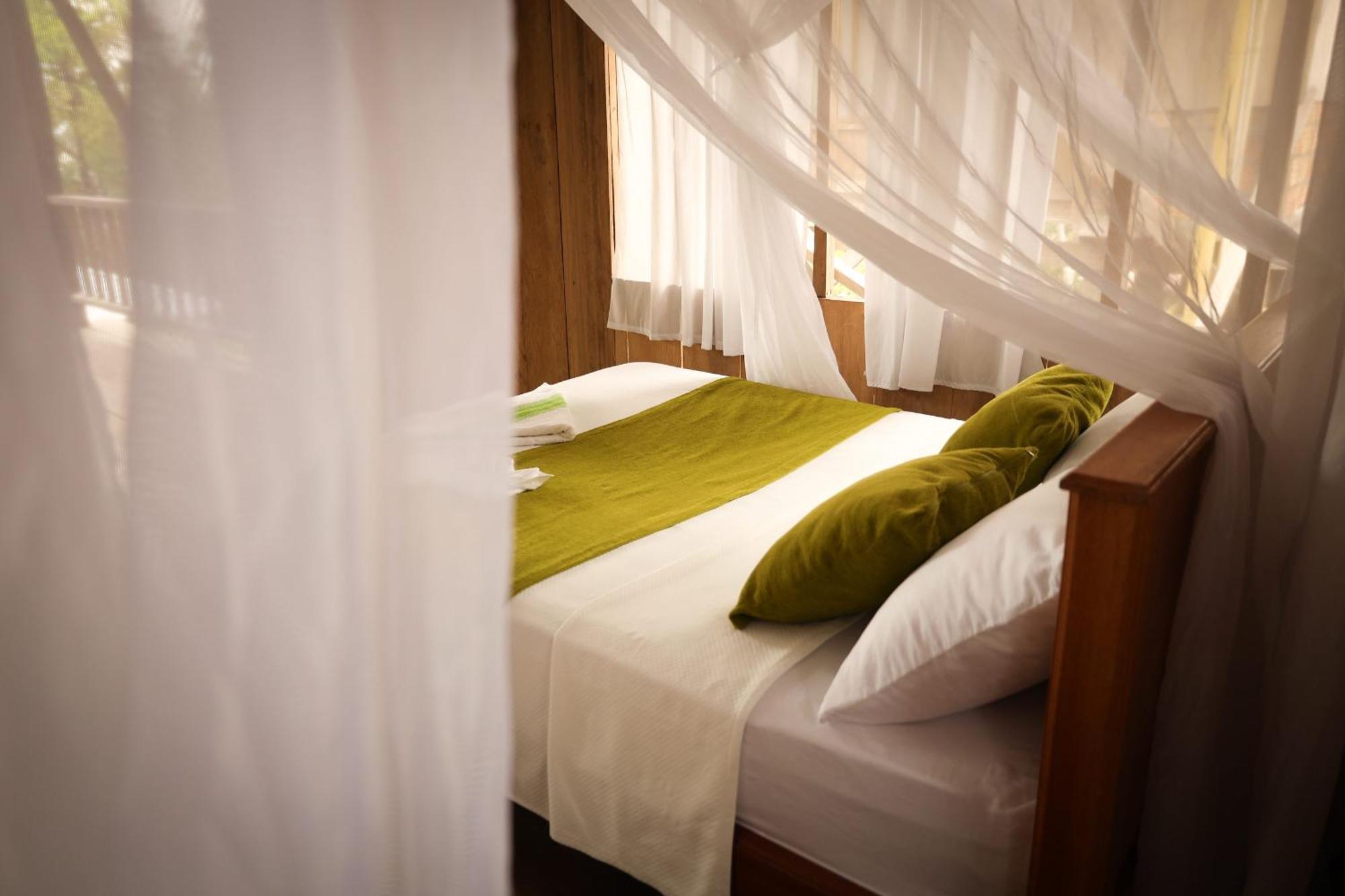 La Ceiba, Amazonas Hotel Leticia Kültér fotó
