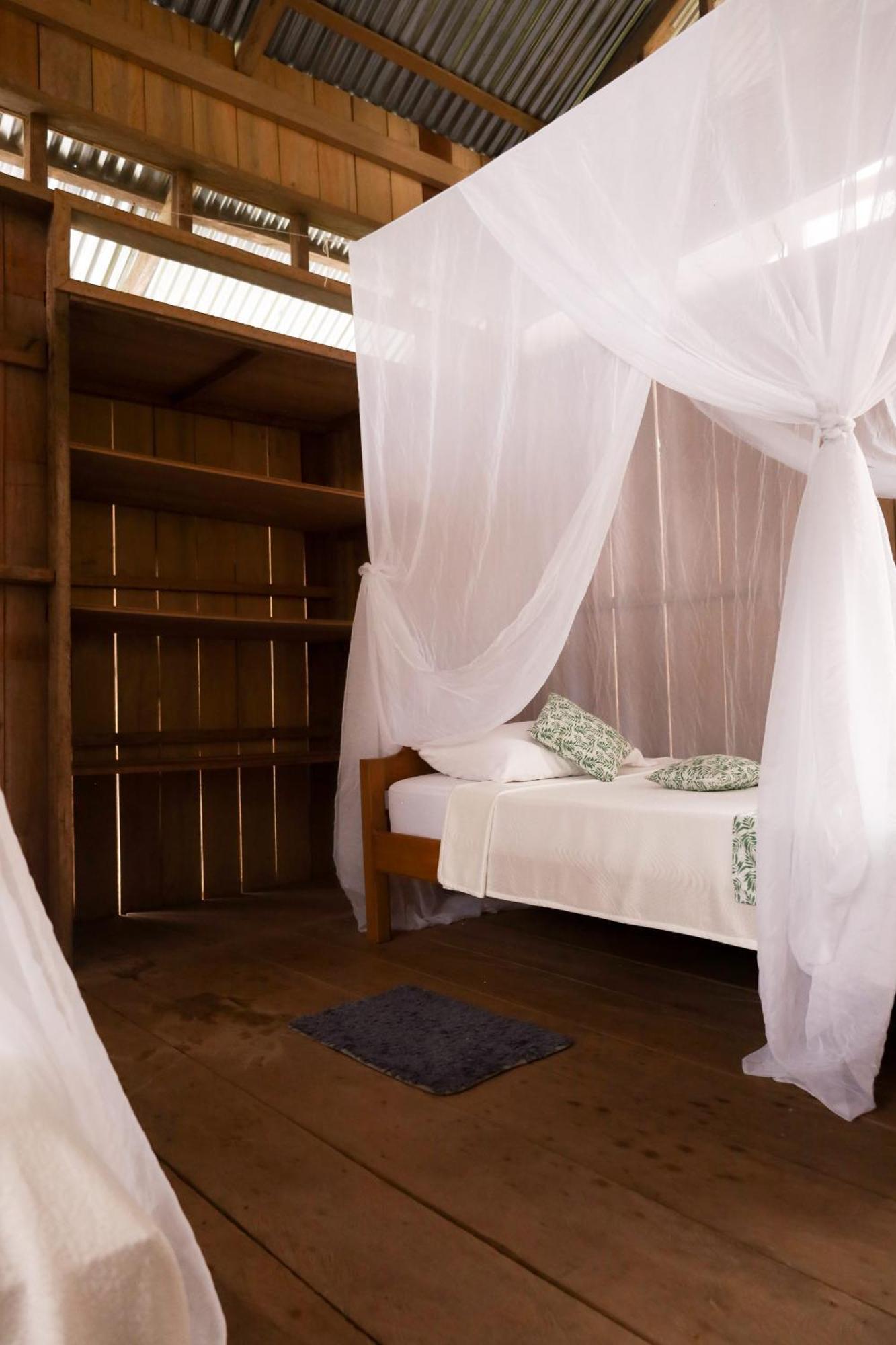 La Ceiba, Amazonas Hotel Leticia Kültér fotó